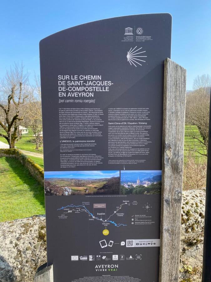 Au Pont D'Olt Otel Saint-Côme-dʼOlt Dış mekan fotoğraf