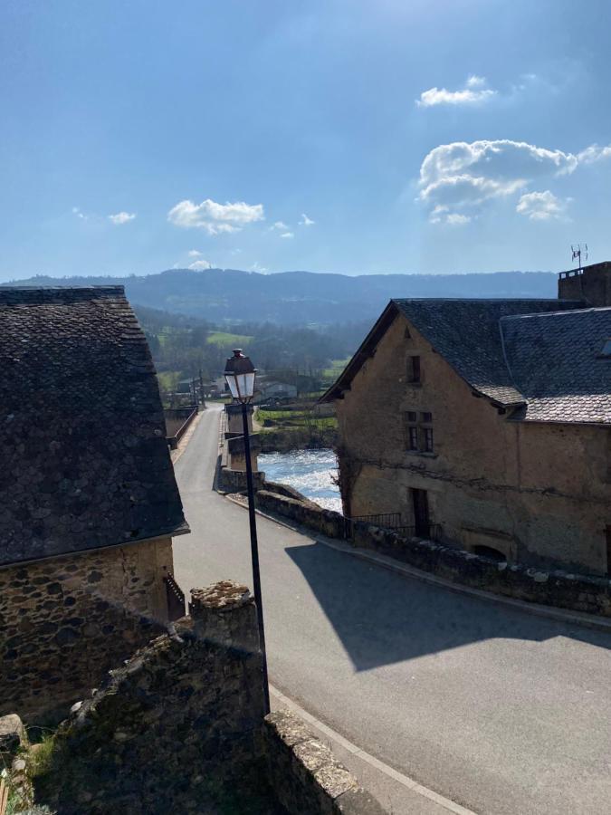 Au Pont D'Olt Otel Saint-Côme-dʼOlt Dış mekan fotoğraf
