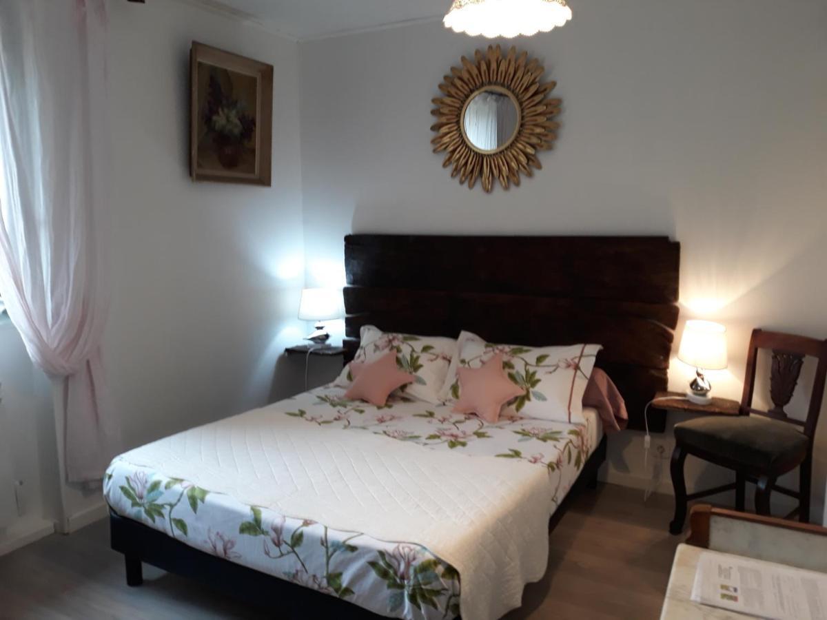 Au Pont D'Olt Otel Saint-Côme-dʼOlt Dış mekan fotoğraf